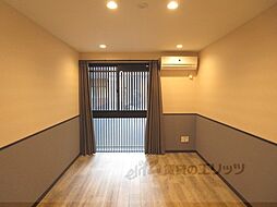 京都市営烏丸線 五条駅 徒歩3分の賃貸マンション 4階1Kのリビング/ダイニング