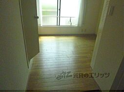 ハイツ泉涌寺 3階ワンルームのリビング/ダイニング