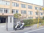 桃山中学校まで2150メートル