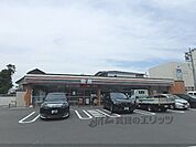セブンイレブン　山科東野門口町店まで350メートル