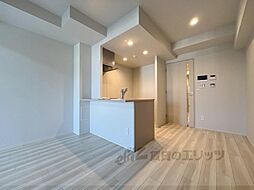 ラ・アトレレジデンス京都 10階1LDKのリビング/ダイニング