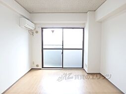 近鉄京都線 竹田駅 徒歩2分の賃貸マンション 3階ワンルームのリビング/ダイニング