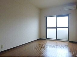 コート木幡 2階1Kのリビング/ダイニング