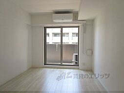 JR東海道・山陽本線 西大路駅 徒歩10分の賃貸マンション 5階1Kのリビング/ダイニング