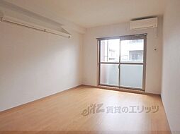 京阪本線 龍谷大前深草駅 徒歩10分の賃貸マンション 3階1Kのリビング/ダイニング