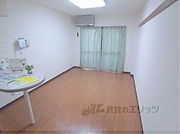 ジョイフル宇治 306 3階1Kのリビング/ダイニング