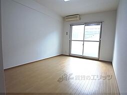 メゾン山城II 303 3階1Kのリビング/ダイニング