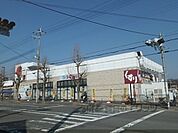 スギ薬局　山科椥辻店まで130メートル
