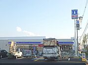 ローソン　城陽インター店まで1100メートル