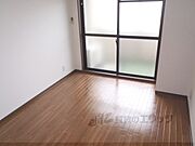 8帖の使いやすいお部屋