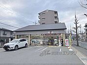 セブンイレブン京都樫原水築町店まで450メートル
