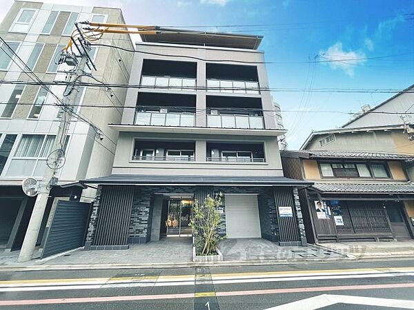 京都府京都市中京区高倉通六角下る和久屋町(賃貸マンション2LDK・3階・74.27㎡)の写真 その1