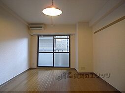 カノン雁金 502 5階1Kのリビング/ダイニング