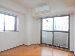 阪急京都本線 大宮駅 徒歩4分の賃貸マンション 7階1Kのリビング/ダイニング