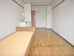 居間