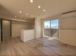 アイル京都八条 1階2LDKのリビング/ダイニング