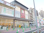 イズミヤ　堀川丸太町店まで530メートル