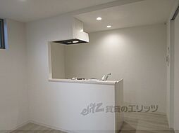 GARNET RESIDENCE聖護院ONE 2階1DKのリビング/ダイニング