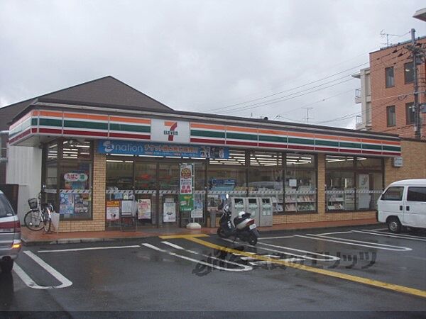 画像21:セブンイレブン　伏見勧進橋店まで70メートル