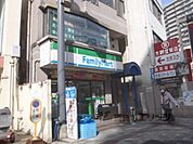 ファミリーマート　浜大津駅前店まで150メートル