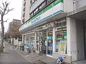 ファミリーマート　山科西野山店まで300メートル