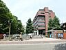 周辺：私立松山大学（737m）