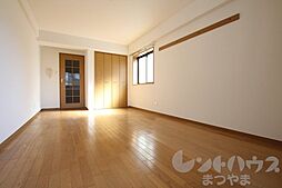 コウテイ本町 401 4階1Kのリビング/ダイニング