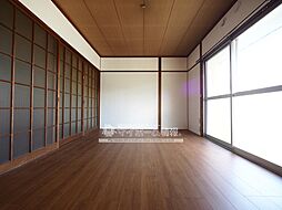 居間