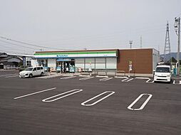 ファミリーマート神埼上西店(100m)