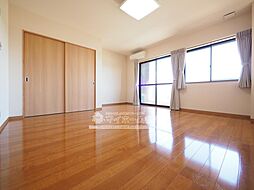 第5丸昌ビル 101 1階1DKのリビング/ダイニング