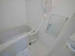 ※同タイプ物件の室内です。