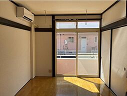 居間
