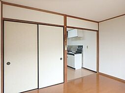 居間