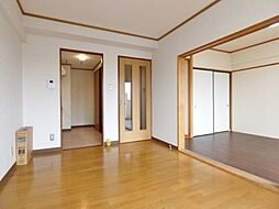 居間