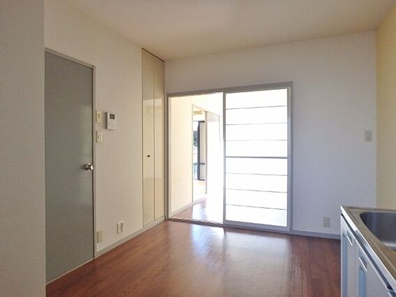 ひまわりB_内装_3