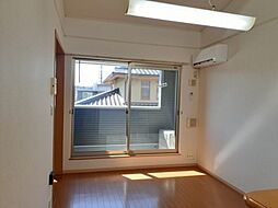 カレント Ａ 2階1LDKのリビング/ダイニング