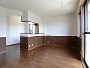 図面と現状に相違がある場合には現状を優先