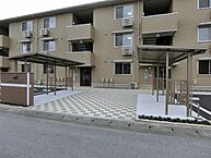 栃木県宇都宮市鶴田1丁目：物件画像／ＬＩＸＩＬ賃貸ショップ　株式会社あるある不動産 本店