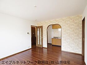 静岡県静岡市葵区松富1丁目（賃貸マンション3LDK・2階・73.17㎡） その23