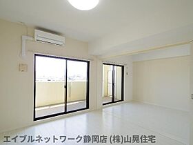 静岡県静岡市葵区籠上（賃貸マンション2LDK・4階・57.07㎡） その3