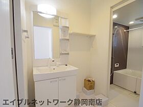 静岡県静岡市駿河区登呂6丁目（賃貸タウンハウス2LDK・1階・62.12㎡） その7