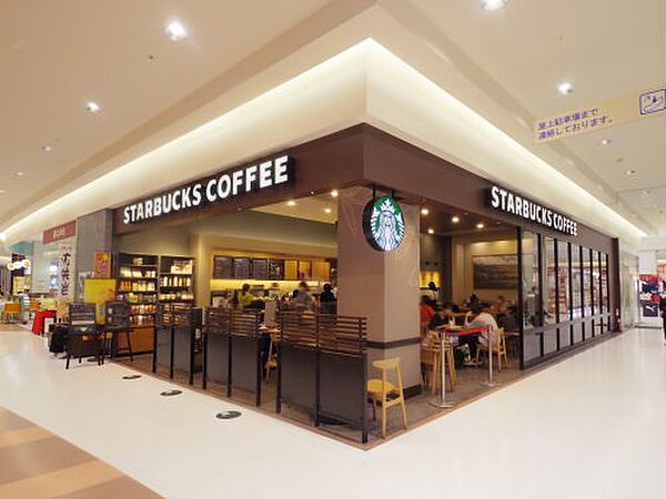 画像24:【喫茶店・カフェ】スターバックスコーヒー アピタ静岡店まで956ｍ