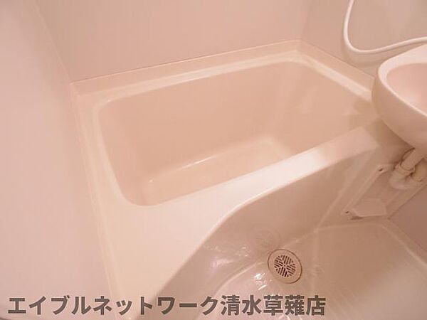 画像25:ゆったり過ごせるお風呂です