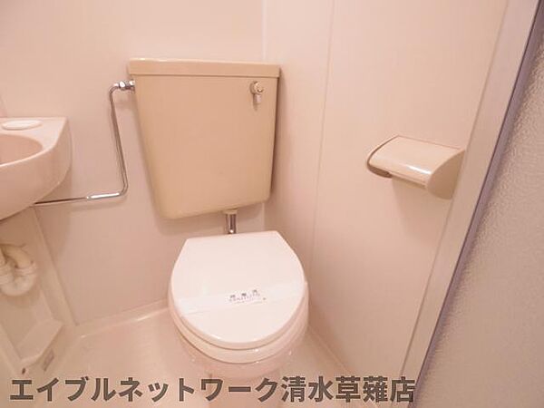 画像28:シンプルで使いやすいトイレです