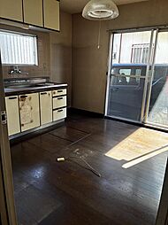 毛呂山町若山戸建て 4LDKのリビング/ダイニング