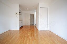 ノースワン西梅田 9階1LDKのリビング/ダイニング