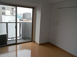 レジオス千鳥町 304 3階1Kのリビング/ダイニング