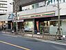 周辺：セブンイレブン南麻布店 324m