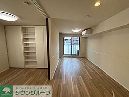 東急田園都市線 用賀駅 徒歩19分の賃貸アパート 2階3SLDKのリビング/ダイニング