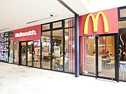 マクドナルドポンテポルタ千住店 1046m